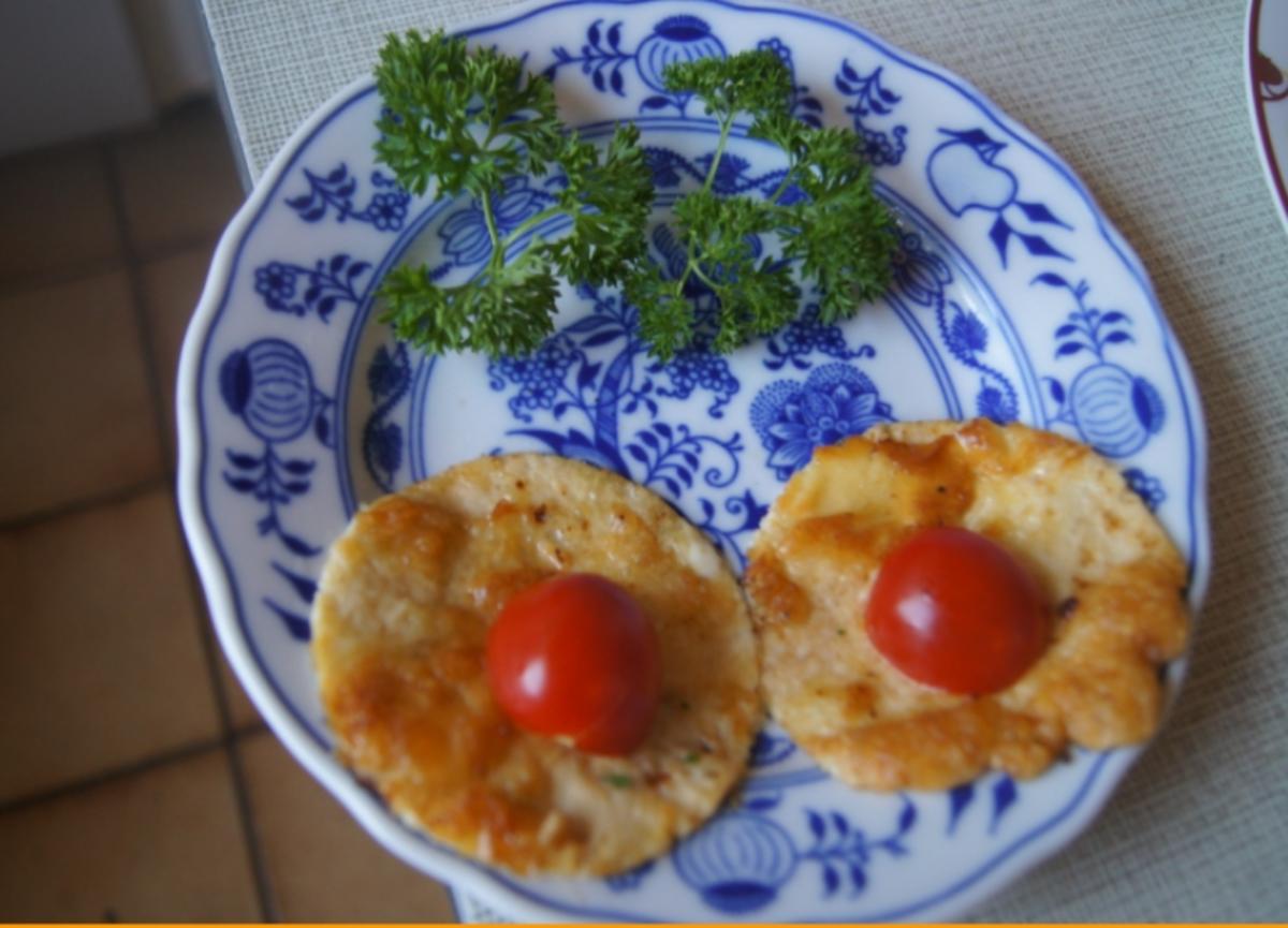 Schnitzel Wiener Art mit Spargel, Petersilien-Buttersauce und Frühkartoffeln - Rezept - Bild Nr. 5713