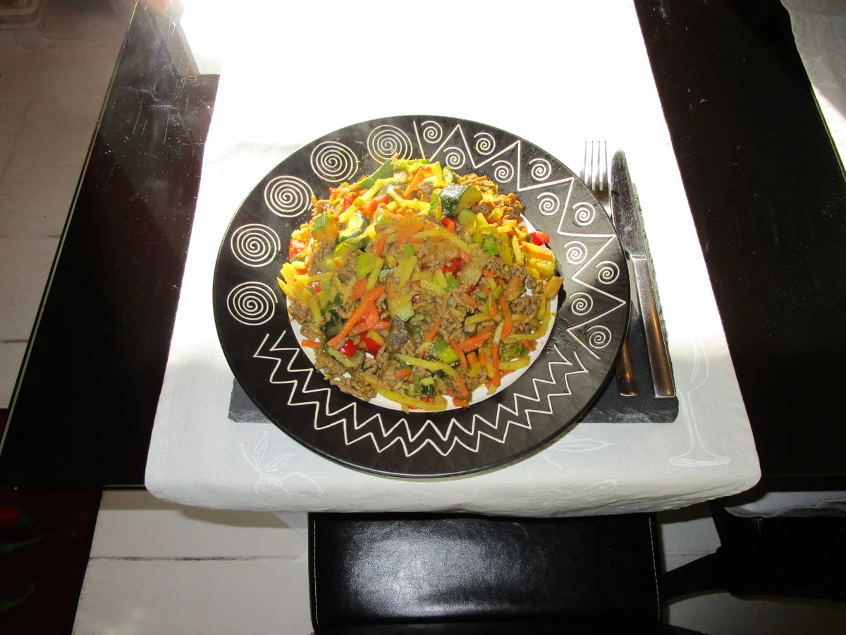 Rezept: Hackfleischpfanne Bild Nr. 5699 Hackfleischpfanne - Rezept - Bild Nr. 5699