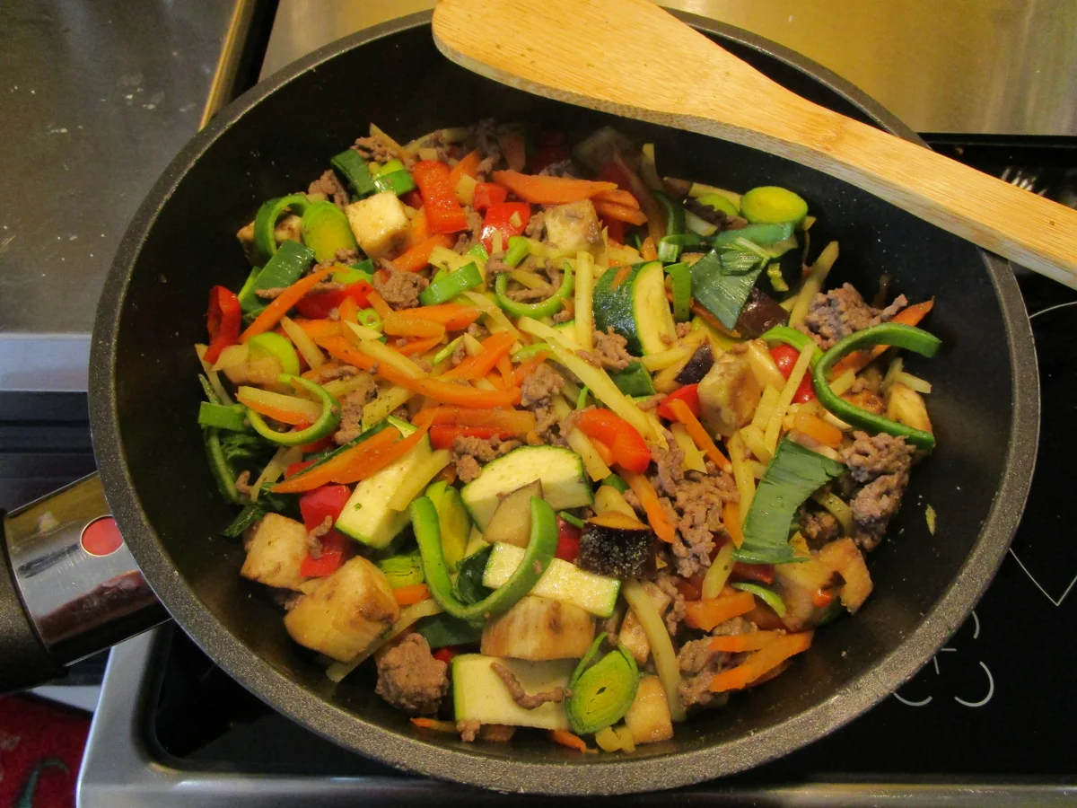 Rezept: Hackfleischpfanne Bild Nr. 5701 Hackfleischpfanne - Rezept - Bild Nr. 5701