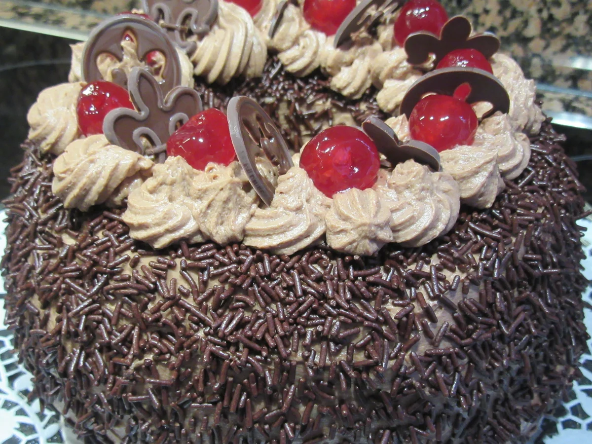 Backen: Schwarzwälder Kranz - Rezept - Bild Nr. 5718