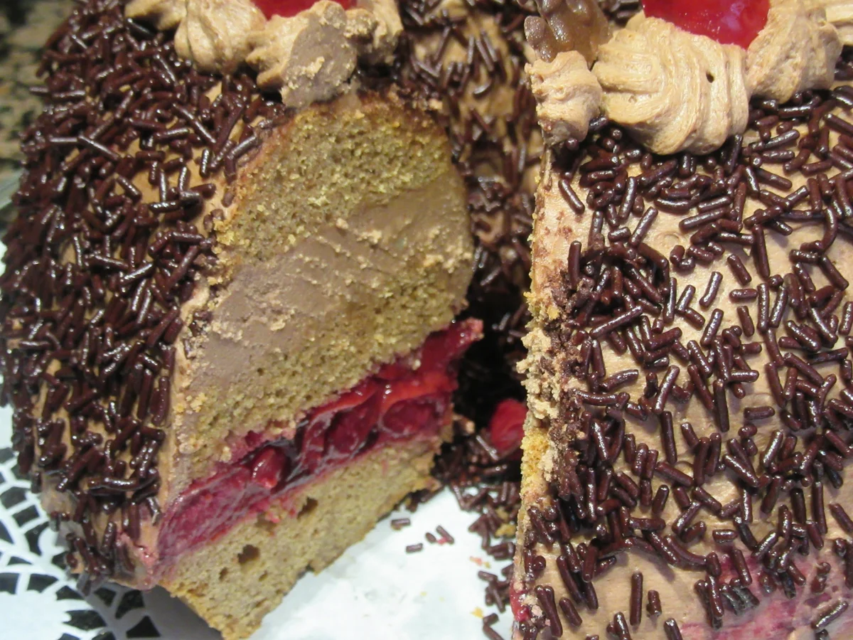 Backen: Schwarzwälder Kranz - Rezept - Bild Nr. 5719
