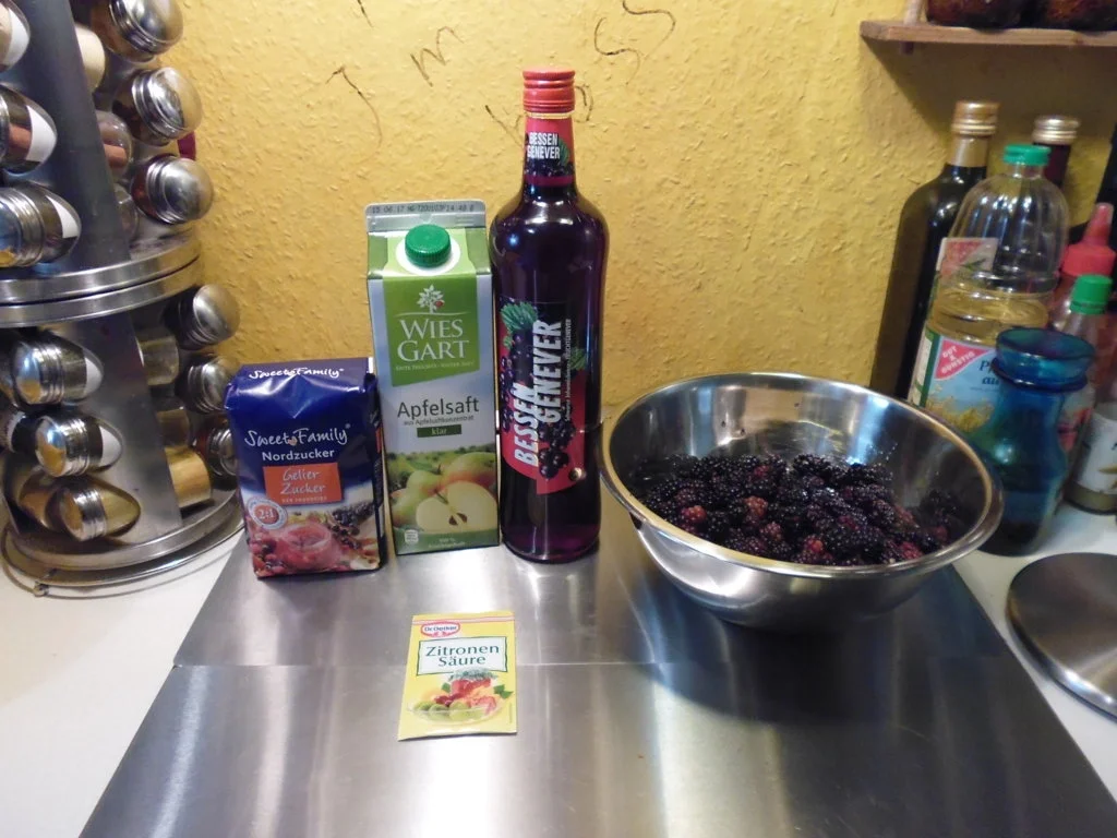 Apfel-Brombeer-Johannisbeerlikör-Konfitüre - Rezept - Bild Nr. 5702