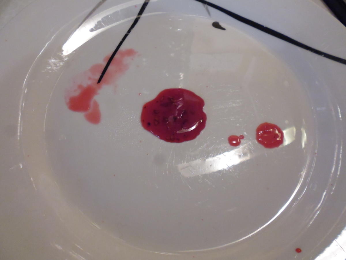 Apfel-Brombeer-Johannisbeerlikör-Konfitüre - Rezept - kochbar.de