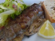 Gefüllte Forelle vom Grill mit Endivien-Salat - Rezept - Bild Nr. 5715