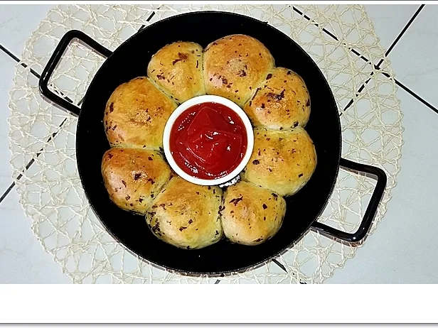 Rezept: Party- Bällchen aus dem Ofen und BBQ Sauce dazu Bild Nr. 5709 Party- Bällchen aus dem Ofen und BBQ Sauce dazu - Rezept - Bild Nr. 5709