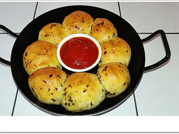 Rezept: Party- Bällchen aus dem Ofen und BBQ Sauce dazu Bild Nr. 5713 Party- Bällchen aus dem Ofen und BBQ Sauce dazu - Rezept - Bild Nr. 5713