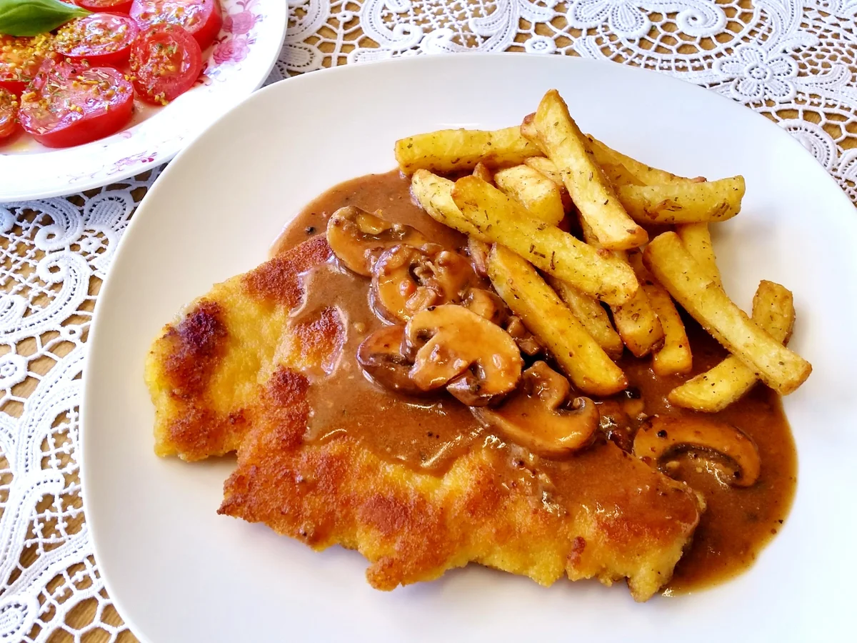 Rezept: Zwiebelsoße mit Champignons - ein Grundrezept Bild Nr. 5703 Zwiebelsoße mit Champignons - ein Grundrezept - Rezept - Bild Nr. 5703