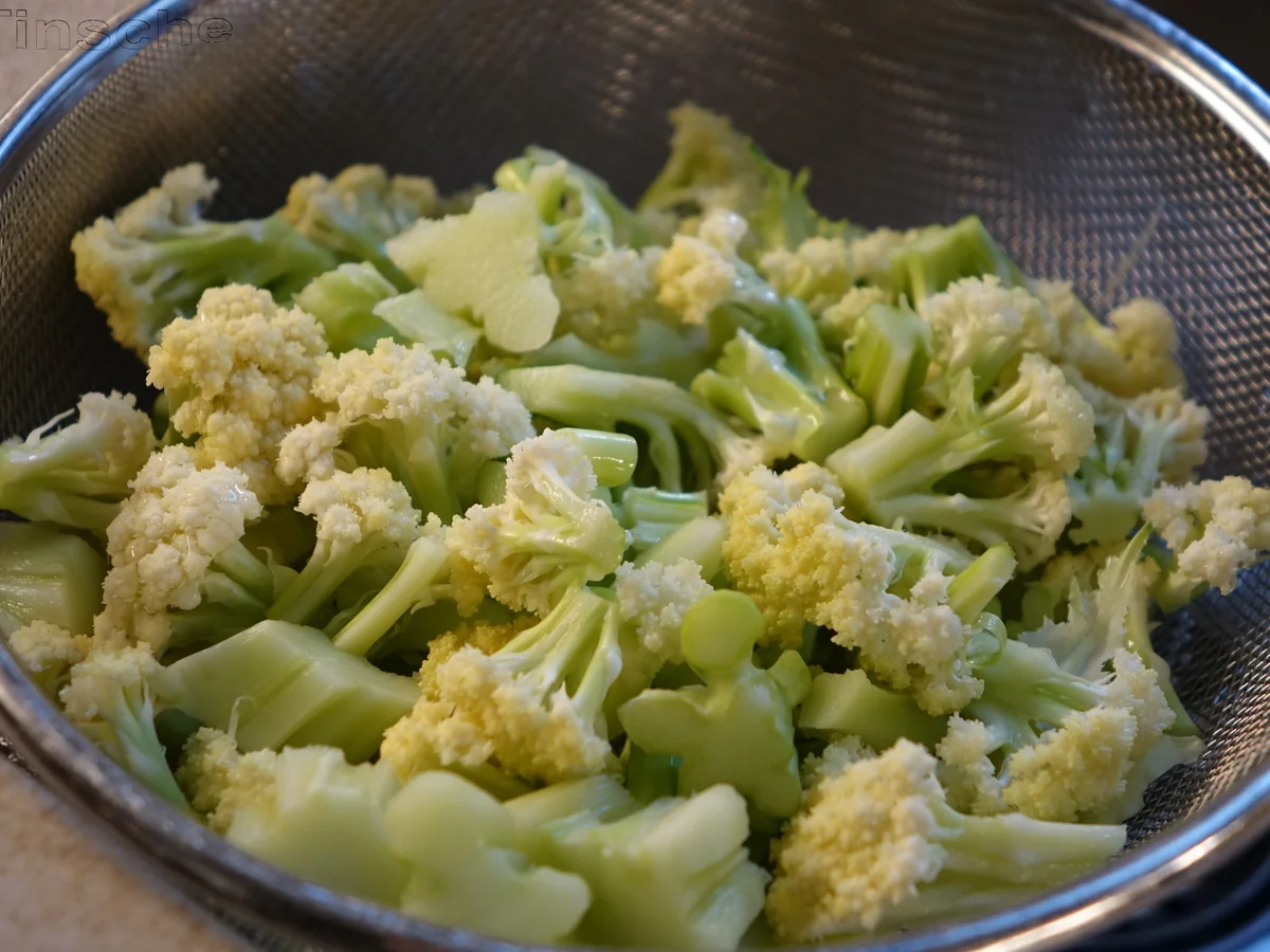 Mediterraner Blumenkohl-Nudelsalat - Rezept - Bild Nr. 5717