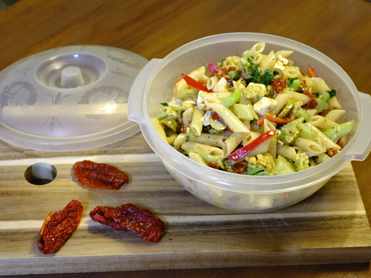 Mediterraner Blumenkohl-Nudelsalat - Rezept - Bild Nr. 5718