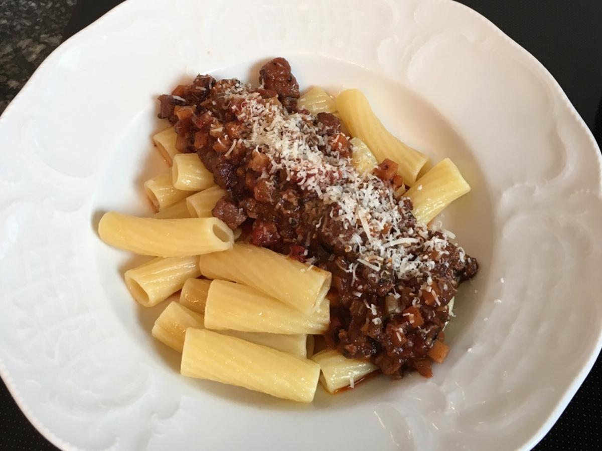 Ragout Alla Bolognese - Rezept Mit Bild - Kochbar.de