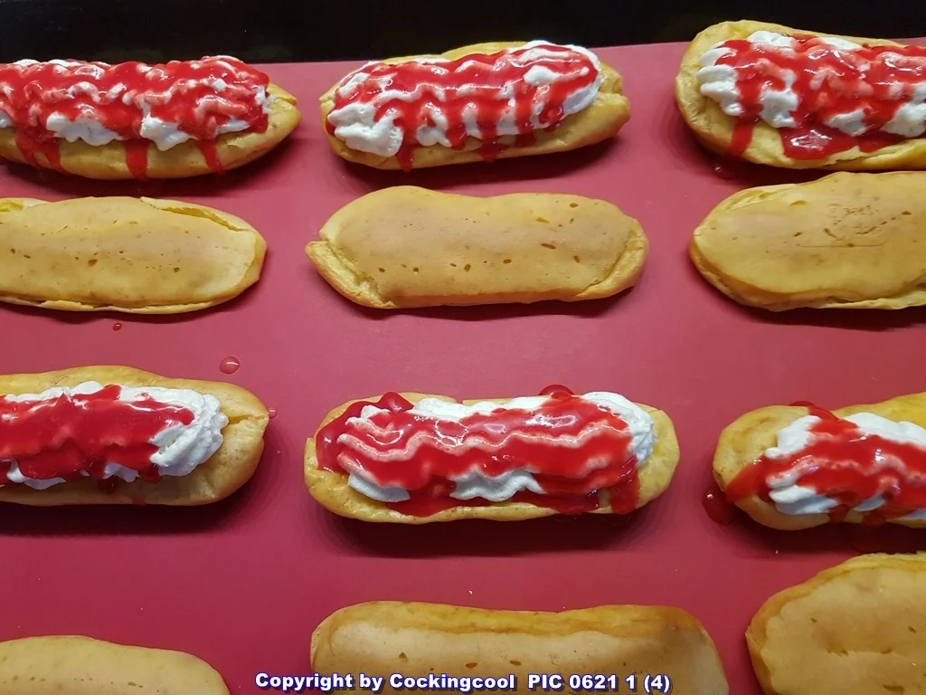 "Eclairs" Liebesknochen mit Vanillecreme - Rezept - Bild Nr. 5721