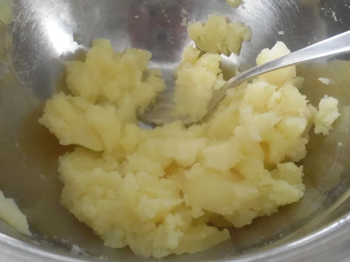 Chicken Potatoes mit Paprika-Rahm-Dip - Rezept - Bild Nr. 5730