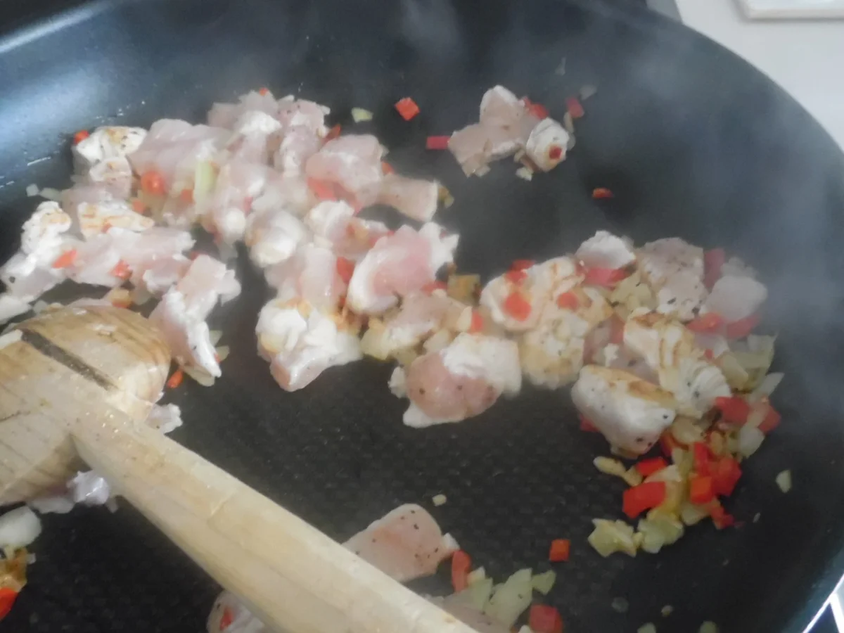 Chicken Potatoes mit Paprika-Rahm-Dip - Rezept - Bild Nr. 5734