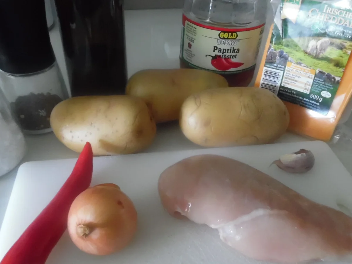 Chicken Potatoes mit Paprika-Rahm-Dip - Rezept - Bild Nr. 5737