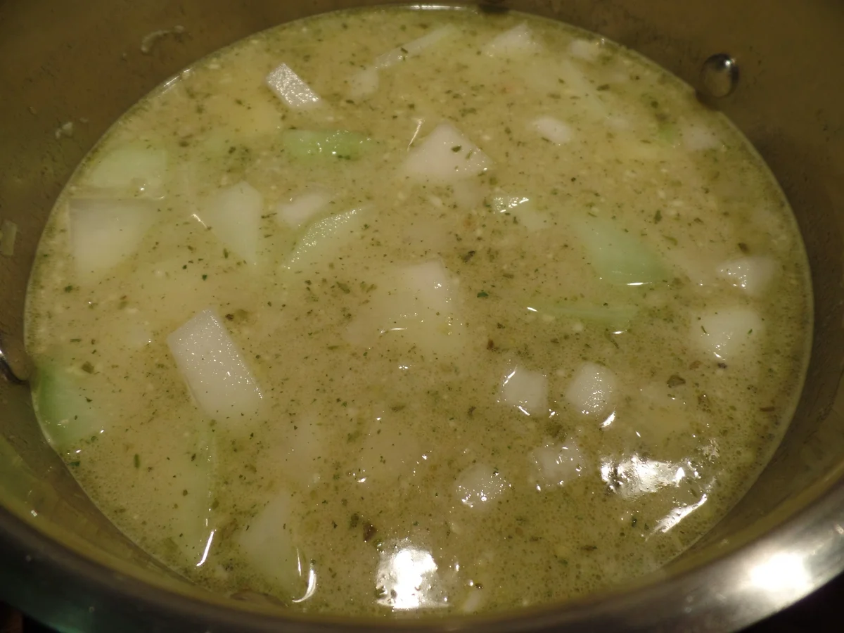 Rezept: Kohlrabisüppchen Bild Nr. 5725 Kohlrabisüppchen - Rezept - Bild Nr. 5725