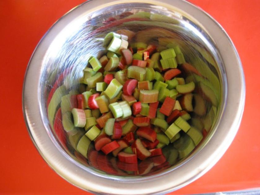 Rhabarberkuchen mit Mascarpone - Rezept - kochbar.de Rhabarberkuchen mit Mascarpone - Rezept - kochbar.de