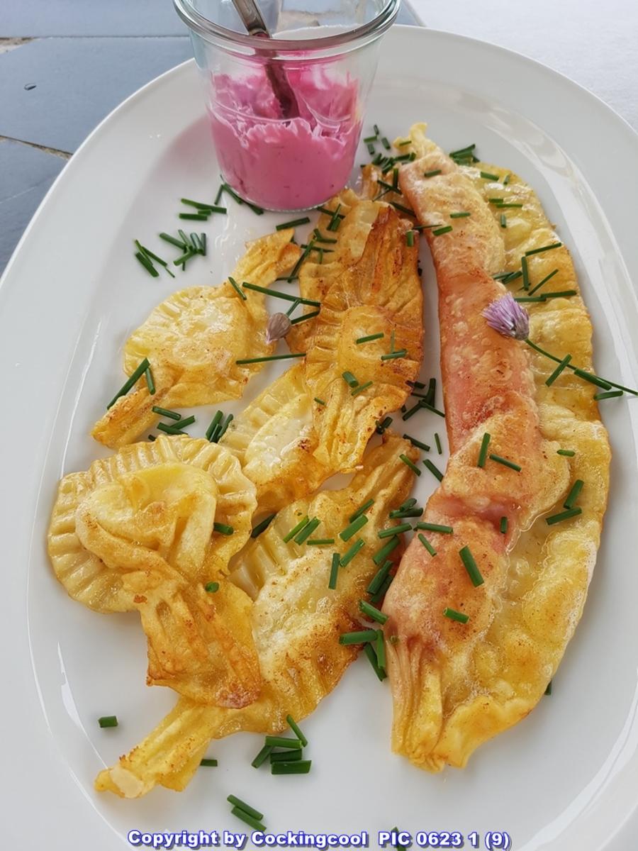 Bilder für Biggi`s Pasta = Ravioli gefüllt mit Rote Bete Meerettichcreme - Rezept