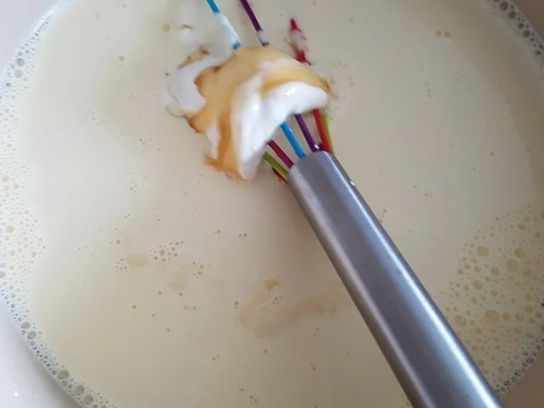 Blechkuchen "Bienenstich" mein persönliches "Grundrezept" - Rezept - Bild Nr. 5763