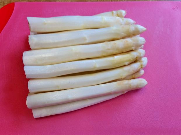 Spargelspitzen mit Holländischer Soße** nach Oma´s Art - Rezept ...