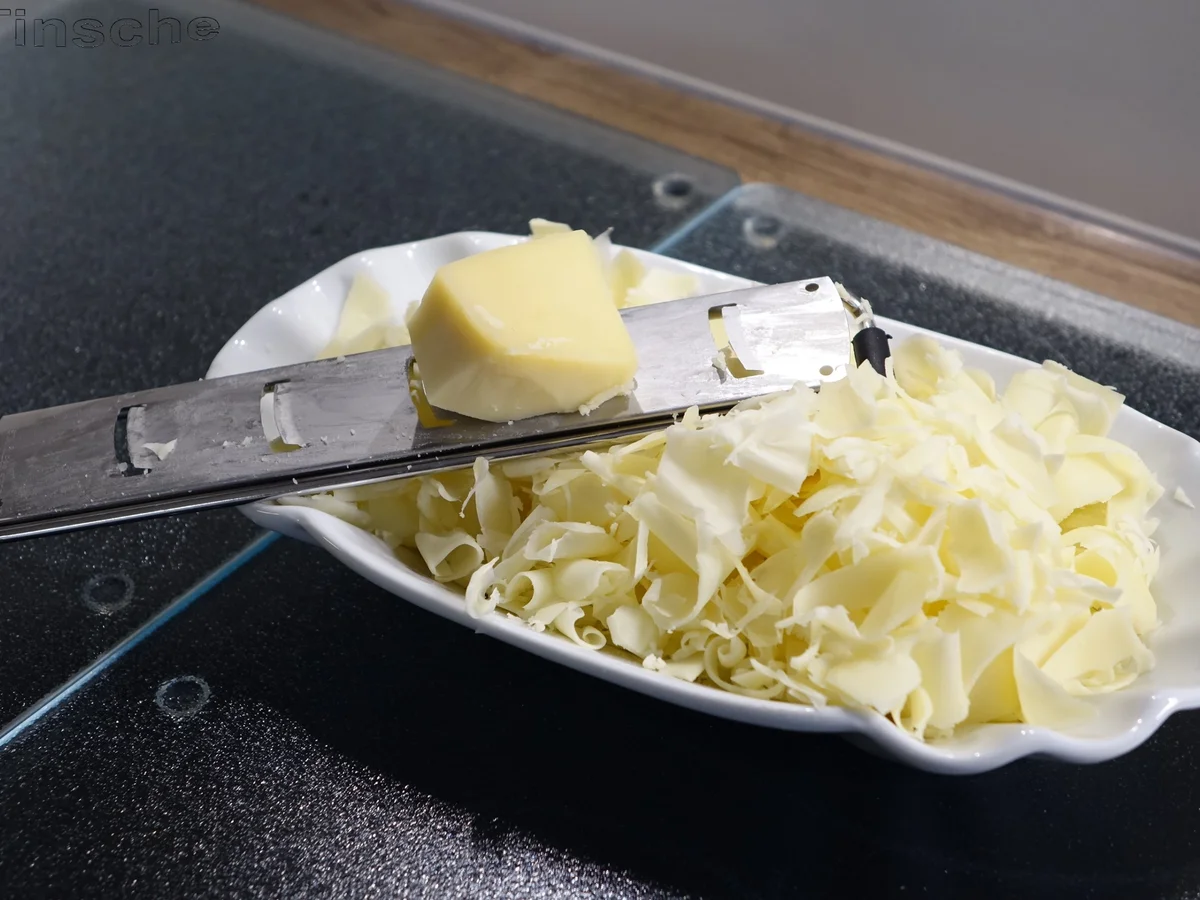 Rezept: Mediterranes Zucchini-Pilzgemüse mit cremiger Käsepolenta Bild Nr. 5764 Mediterranes Zucchini-Pilzgemüse mit cremiger Käsepolenta - Rezept - Bild Nr. 5764