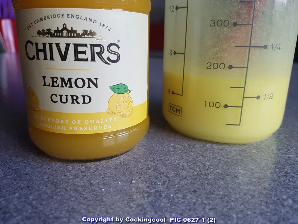 "Brownie" als Kuchenkranz und Lemon Curd Glasur - Rezept - Bild Nr. 5766