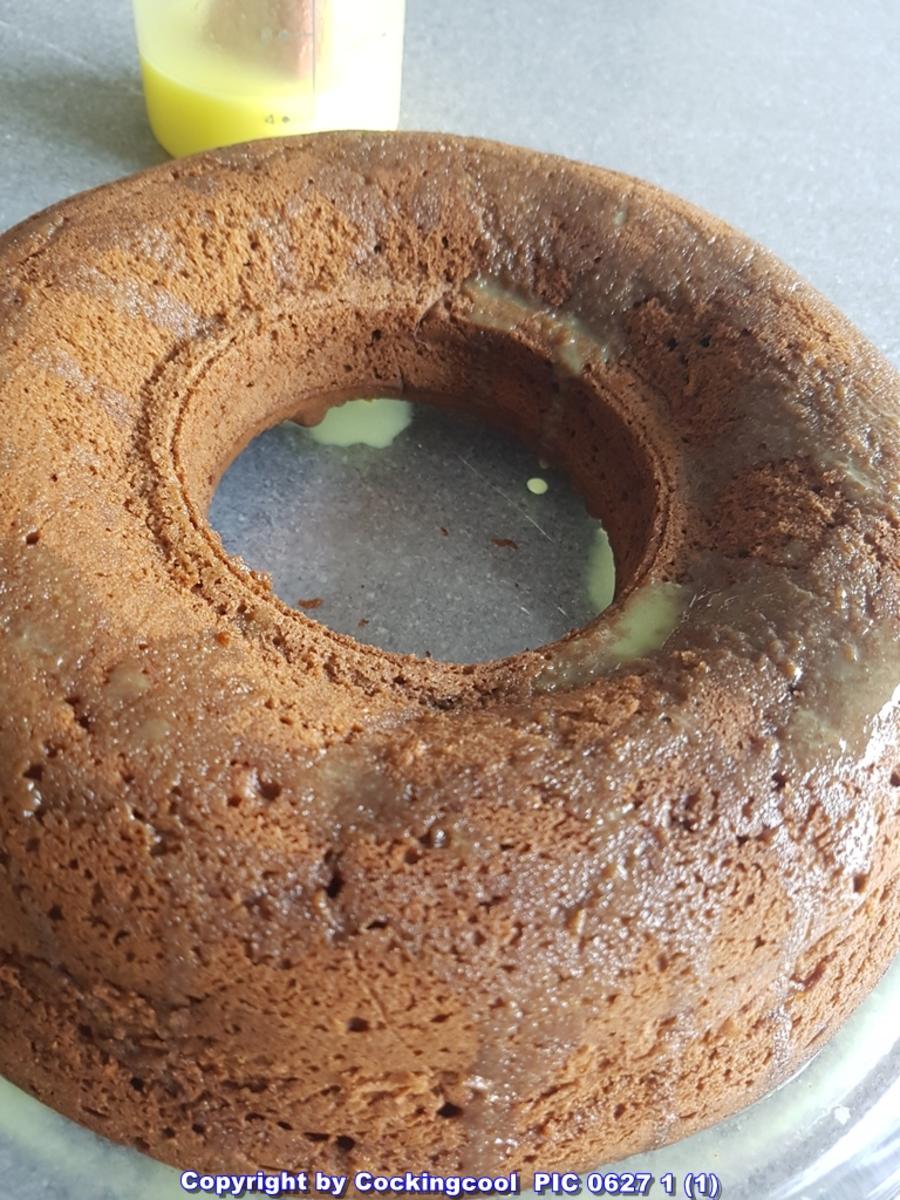 "Brownie" als Kuchenkranz und Lemon Curd Glasur - Rezept - Bild Nr. 5767
