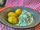 Gurken-Kräuter-Schmand zu Pellkartoffeln - Rezept - Bild Nr. 2
