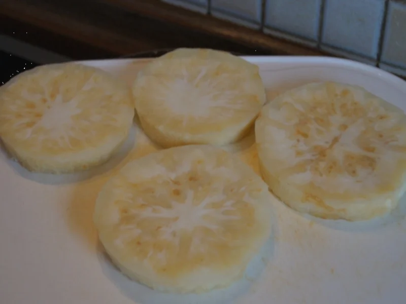 Sellerieschnitzel mit Waldpilzragout - Rezept - Bild Nr. 5782