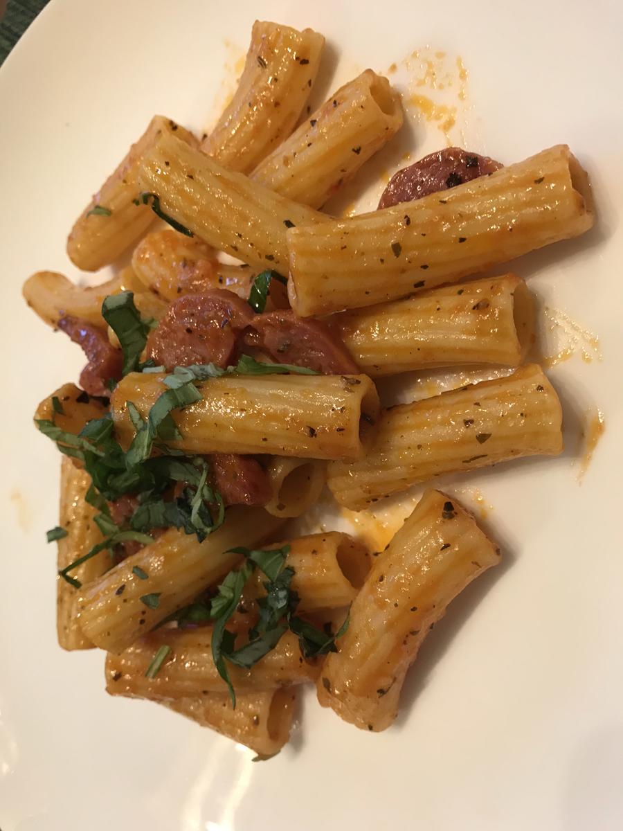 Kamutmaccheroni mit Salami und Fenchelsamen - Rezept - Bild Nr. 5779