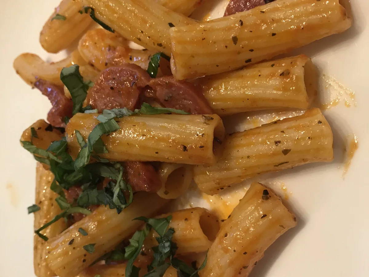 Rezept: Kamutmaccheroni mit Salami und Fenchelsamen Bild Nr. 5779 Kamutmaccheroni mit Salami und Fenchelsamen - Rezept - Bild Nr. 5779