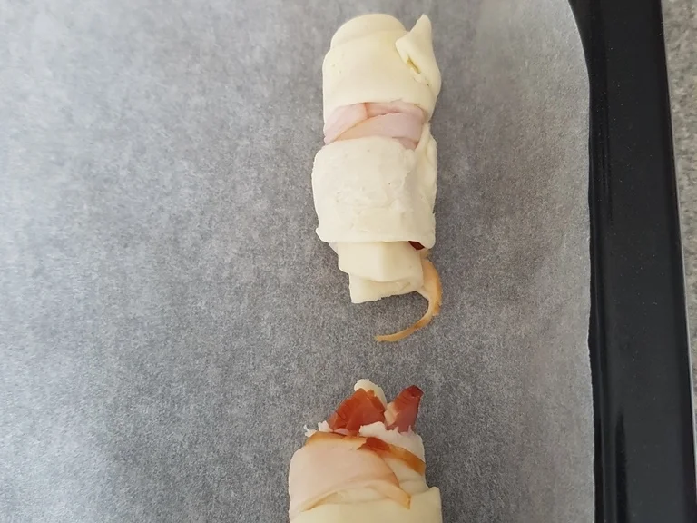 Blätterteig (herzhaft) auf einem Teller zu zweit geniessen - Rezept - Bild Nr. 6