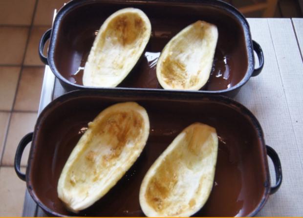 Auberginen gefüllt - Rezept mit Bild - kochbar.de