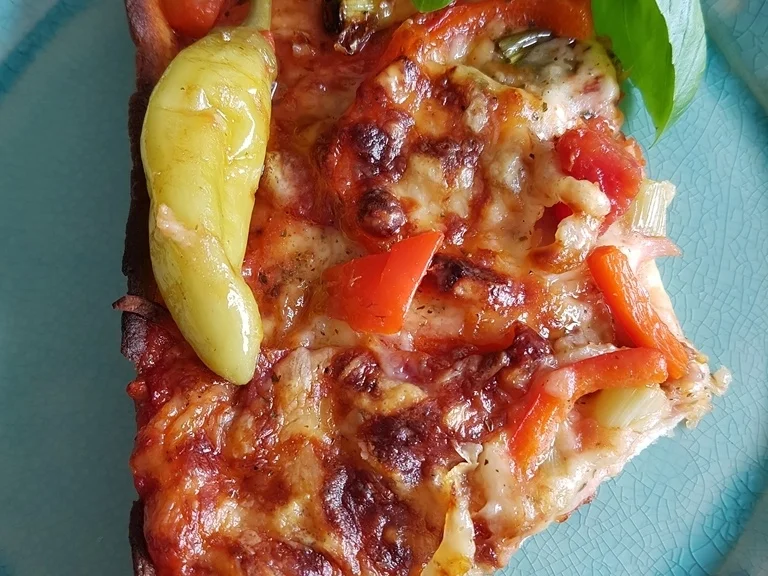 Pizza vom Blech und richtig HOT - Rezept - Bild Nr. 5806