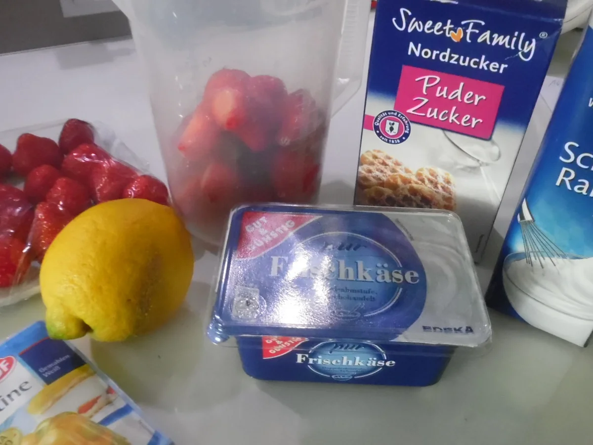 Schoko-Guglhupf mit Füllung - Rezept - Bild Nr. 5814