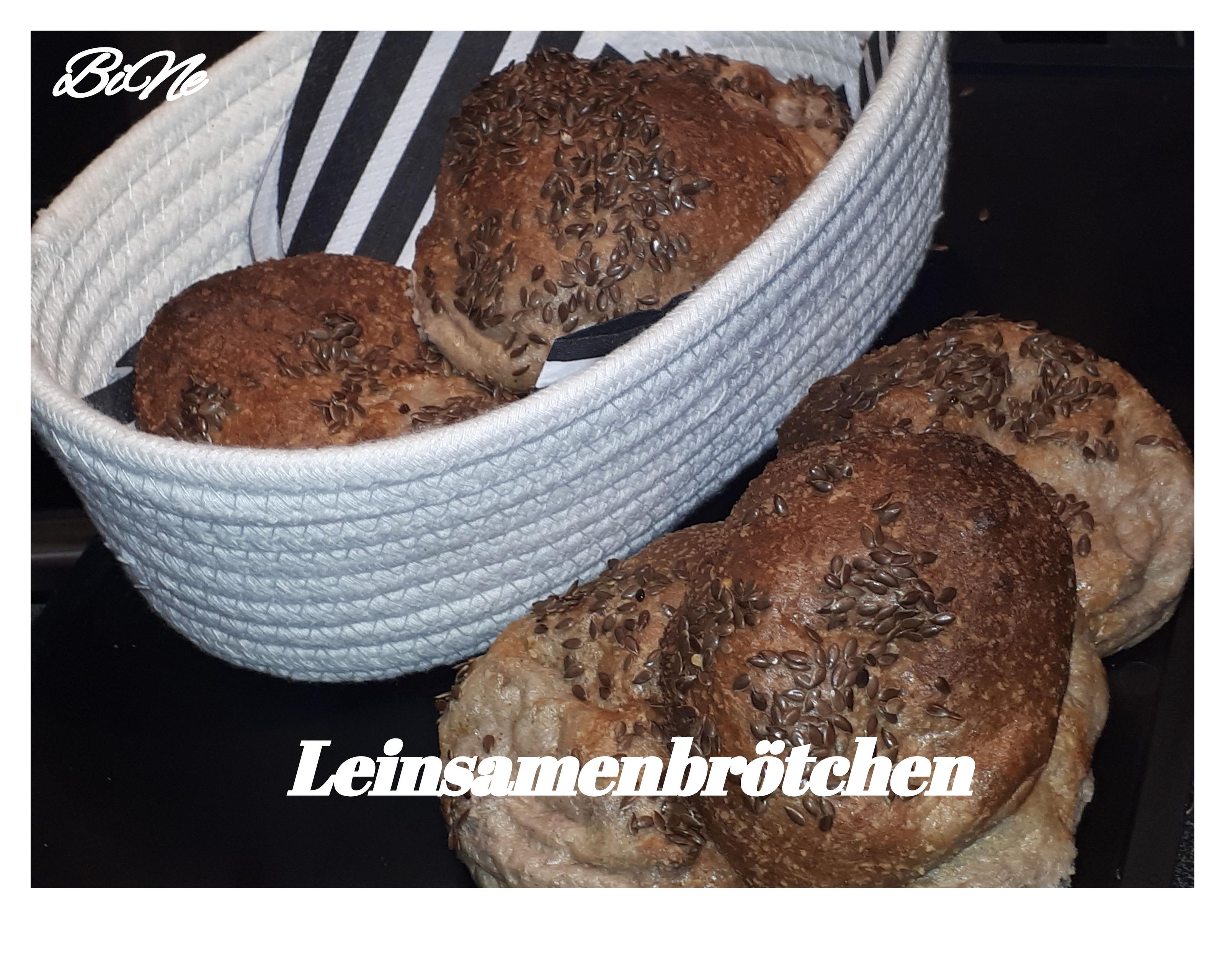 Bilder für BiNe` S LEINSAMENBRÖTCHEN Rezept