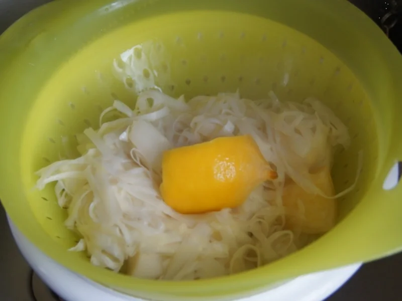 Rezept: Spargelsuppe mit Einlage Bild Nr. 5822 Spargelsuppe mit Einlage - Rezept - Bild Nr. 5822