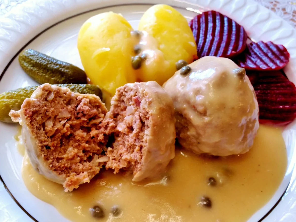 Rezept: Leichter Königsberger Teller Bild Nr. 5819 Leichter Königsberger Teller - Rezept - Bild Nr. 5819