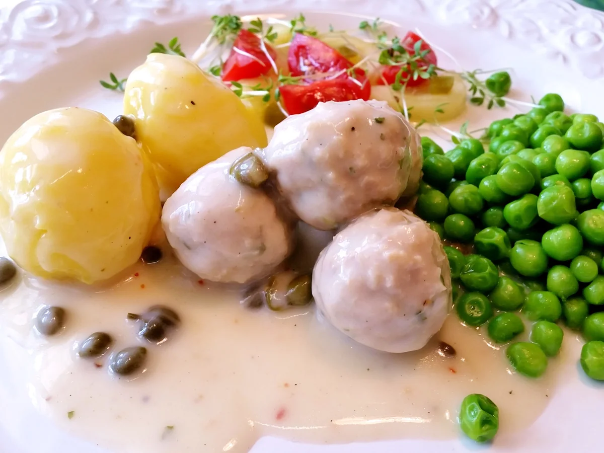 Rezept: Leichter Königsberger Teller Bild Nr. 5814 Leichter Königsberger Teller - Rezept - Bild Nr. 5814