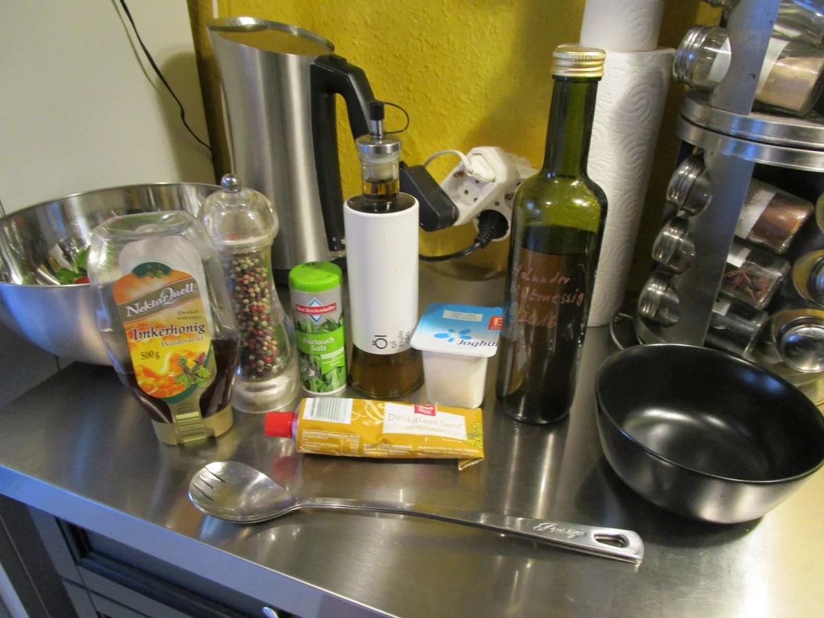 Wildkräutersalat - Rezept - Bild Nr. 5820