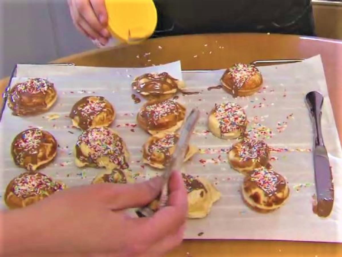 Bilder für Mini-Donuts mit Donut-Maker - Rezept