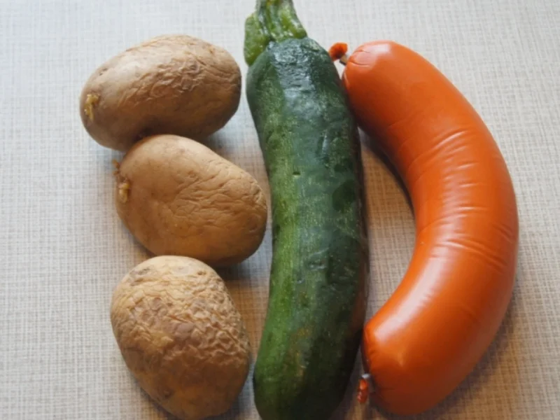 Kartoffel-Zucchini-Fleischwurst-Spieße - Rezept - Bild Nr. 5815