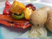 Halloumi mit gebratenen Paprikastücken - Rezept - Bild Nr. 5823