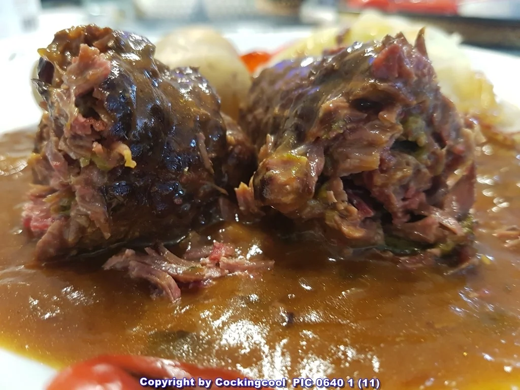 Rezept: Rinderrouladen mit lecker Sosse à la Biggi Bild Nr. 5834 Rinderrouladen mit lecker Sosse à la Biggi - Rezept - Bild Nr. 5834