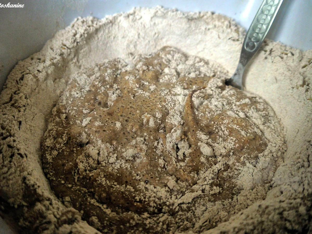 Würziges und schnelles Roggenbrot - Rezept - Bild Nr. 4