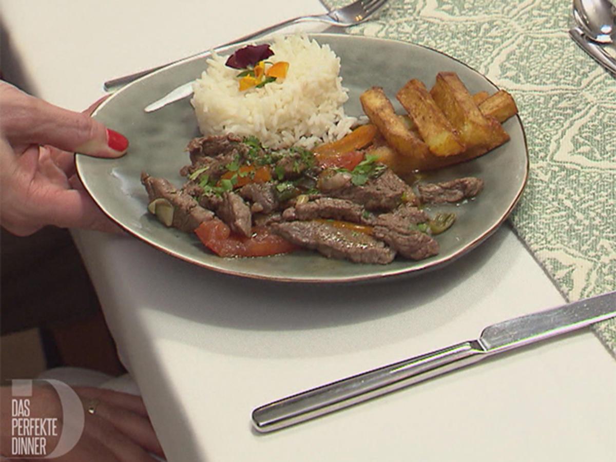 Rind "Lomo Saltado" mit Gemüse, Kartoffeln und Reis - Rezept By Das
perfekte Dinner