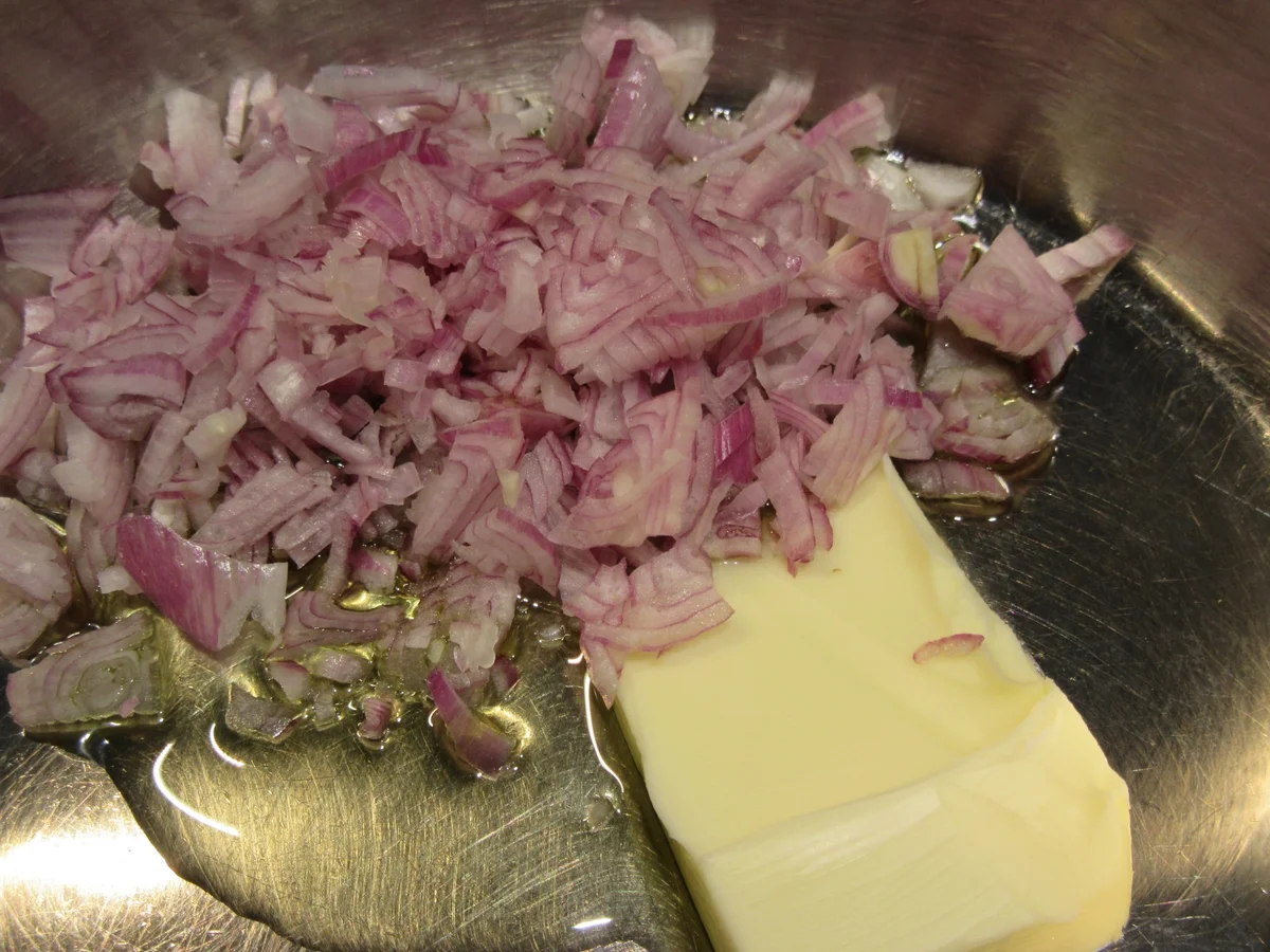 Pasta: Kartoffel-Spinat-Spätzle auf Steinpilzschaum - Rezept - Bild Nr. 5829