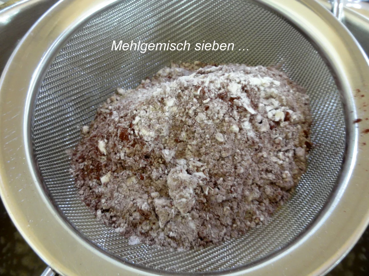 Rezept: Biskuit: LATTE ~ MACCHIATO ~ TORTE (22cm) Bild Nr. 5828 Biskuit: LATTE ~ MACCHIATO ~ TORTE (22cm) - Rezept - Bild Nr. 5828