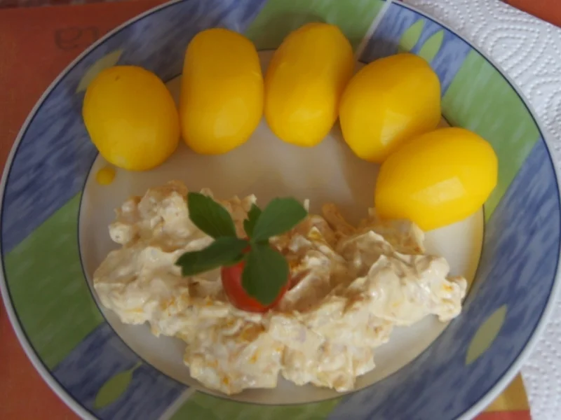 Rezept: Drillinge mit Curry-Garnelen-Quark Bild Nr. 5831 Drillinge mit Curry-Garnelen-Quark - Rezept - Bild Nr. 5831