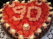 Backen: Torte - Erdbeerbuttercreme auf Schokoladenboden - Rezept - Bild Nr. 5827