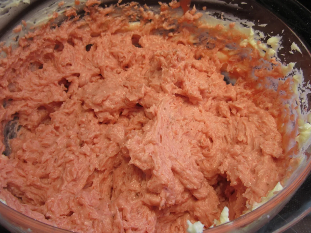 Backen: Torte - Erdbeerbuttercreme auf Schokoladenboden - Rezept - Bild Nr. 5839